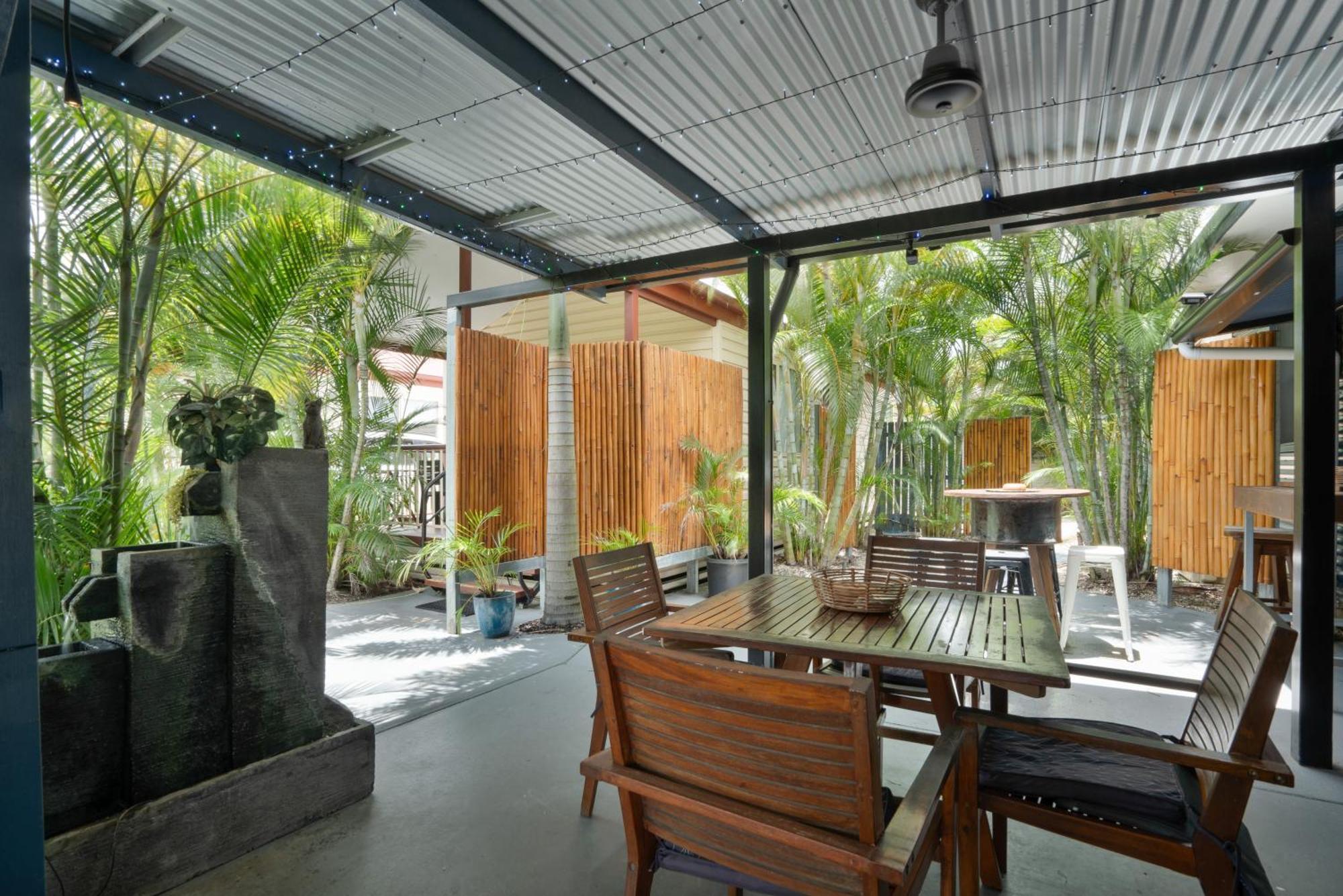 Tasman Holiday Parks - Torquay Palms Hervey Bay Ngoại thất bức ảnh